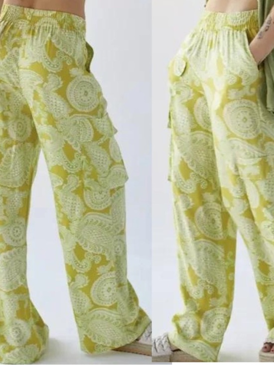 Urban Outfitters Pants - Urban Outfitters Sophie Paisley Printed Pull On Cargo Pant Chartreuse green